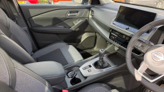 Nissan Qashqai 1.3 DiG-T MH N-Connecta 5dr Petrol Hatchback